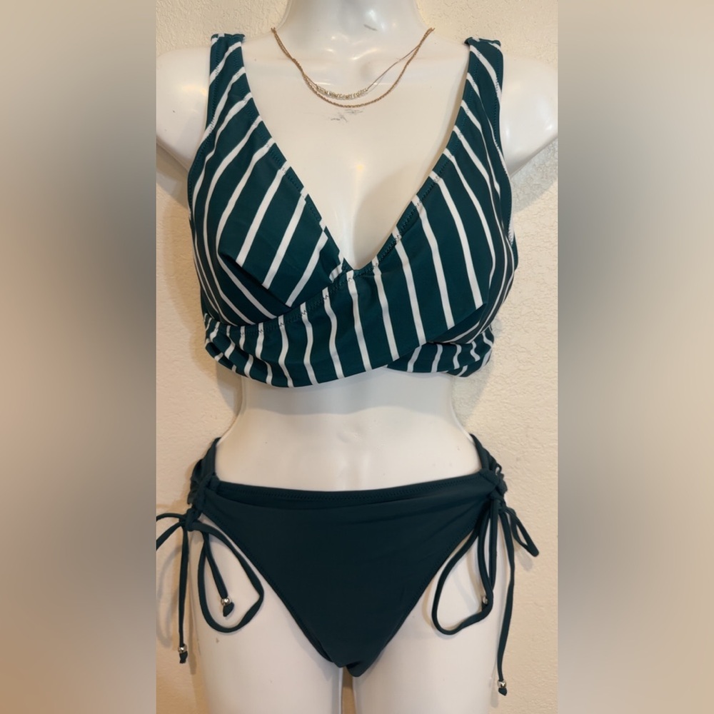 Cupshe Green and White Striped Bikini